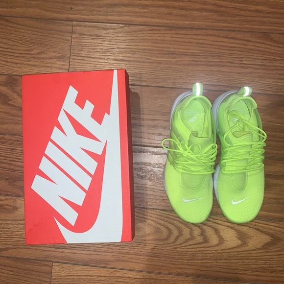 neon nike air presto